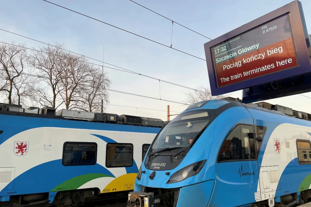 Train Berlin Warsaw EC